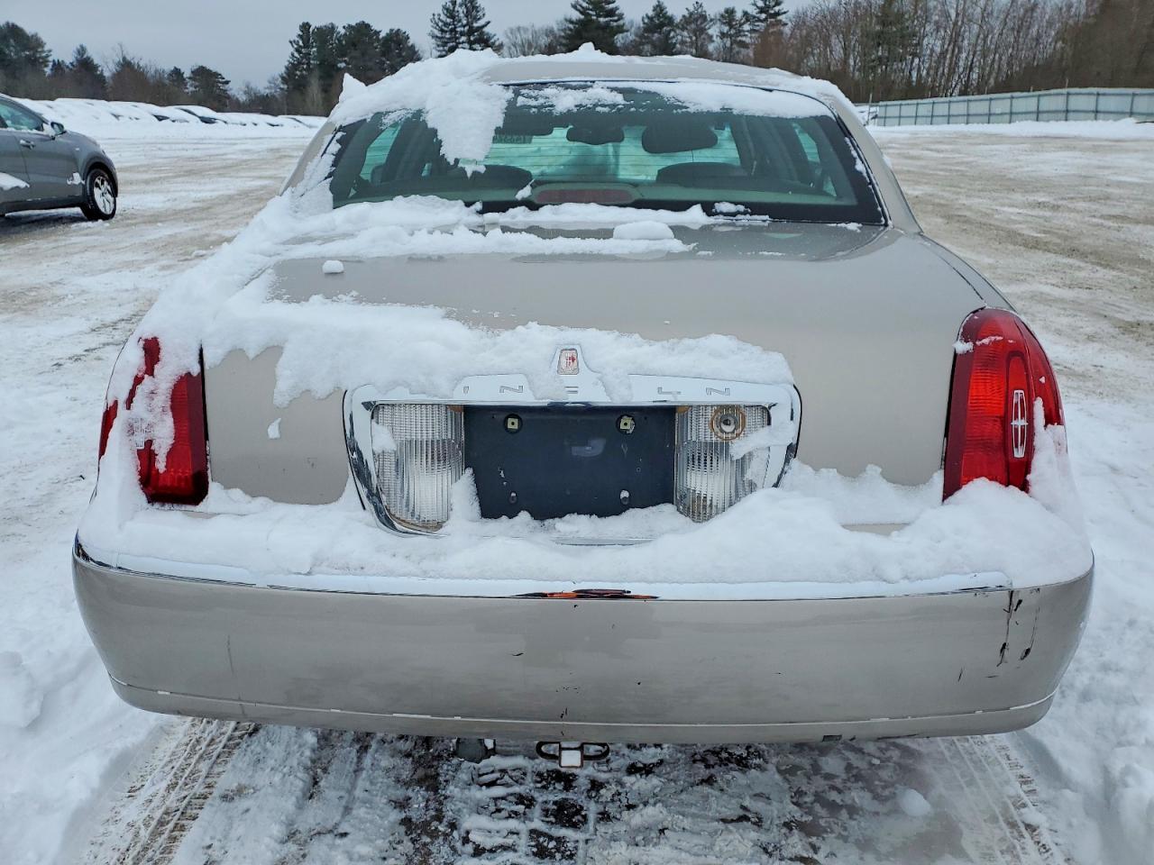2001 Lincoln Town car Signature