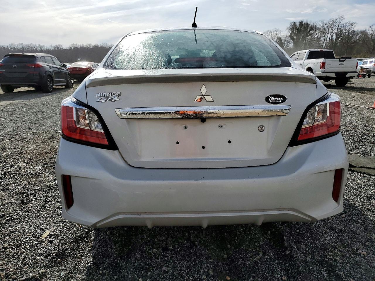 2023 Mitsubishi Mirage G4 es