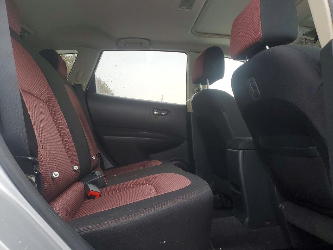 2009 Nissan Rogue s