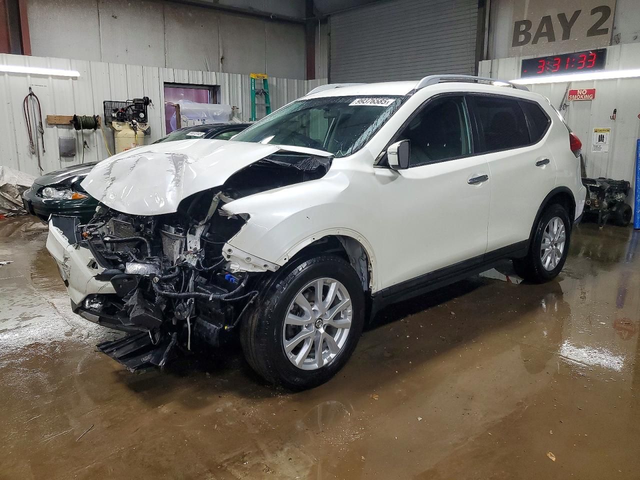 2017 Nissan Rogue sv