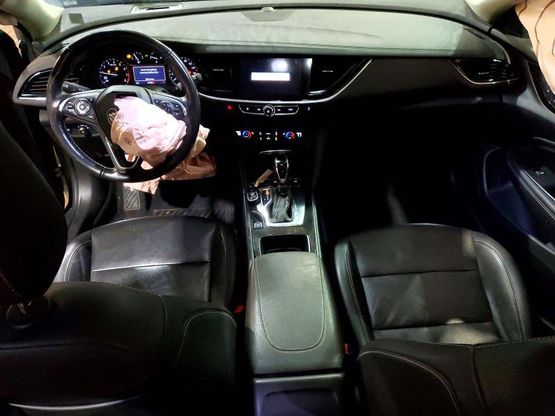 2019 Buick Regal Tourx Essence
