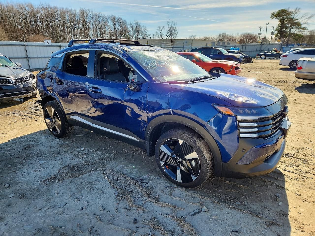 2025 Nissan Kicks sr