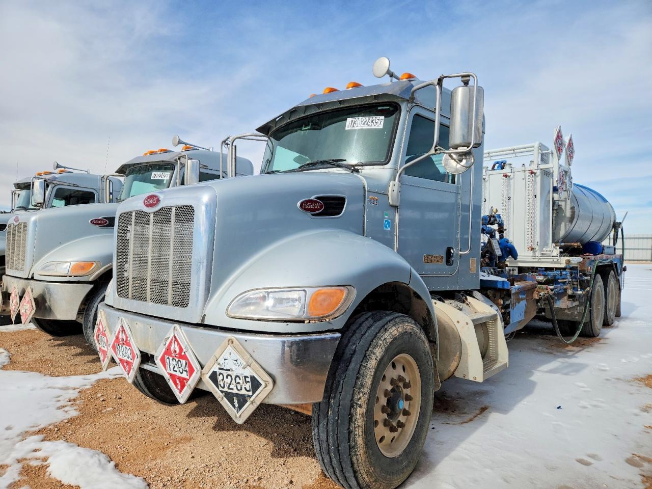 2015 Peterbilt 348 Fuel Truck