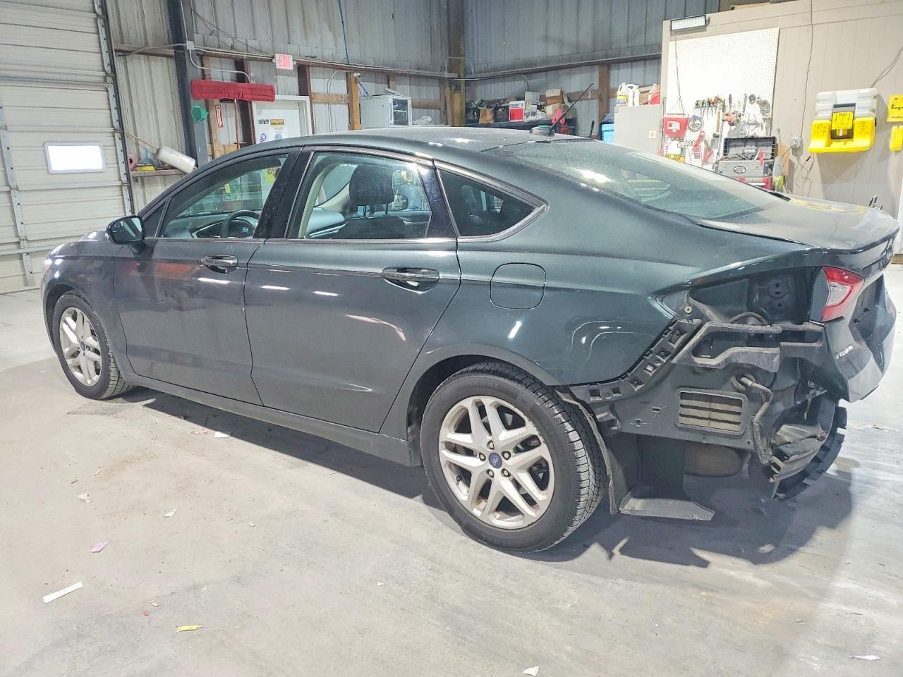 2015 Ford Fusion se