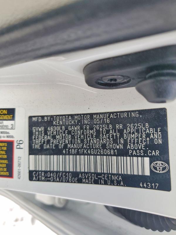 2016 Toyota Camry le