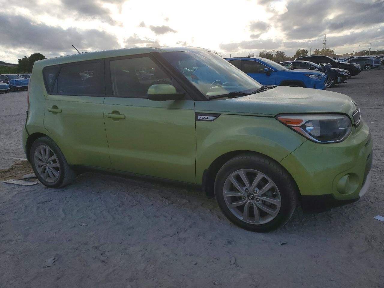 2017 KIA Soul +