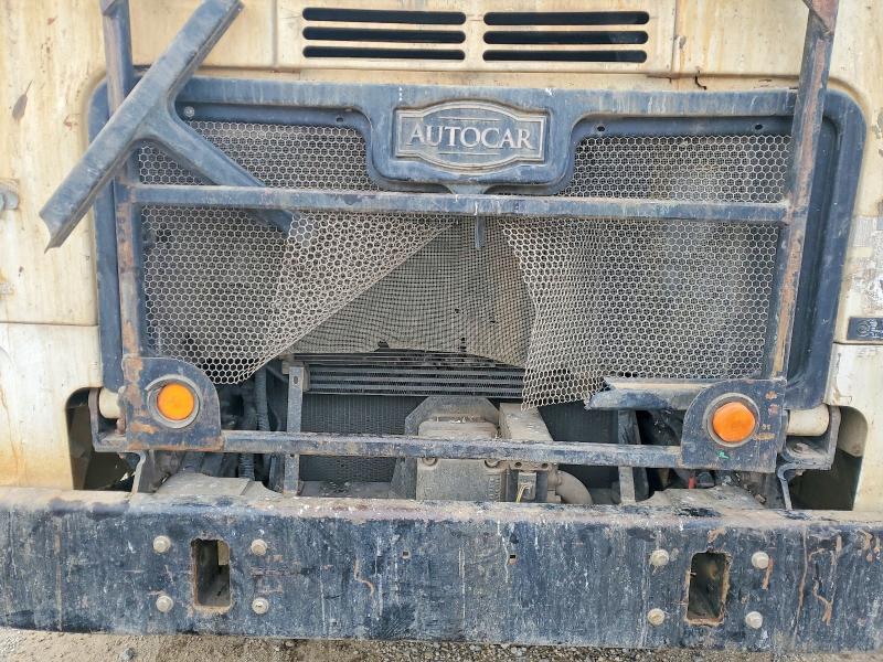 2011 Autocar Llc 2011 Autocar Xpeditor Refuse Truck