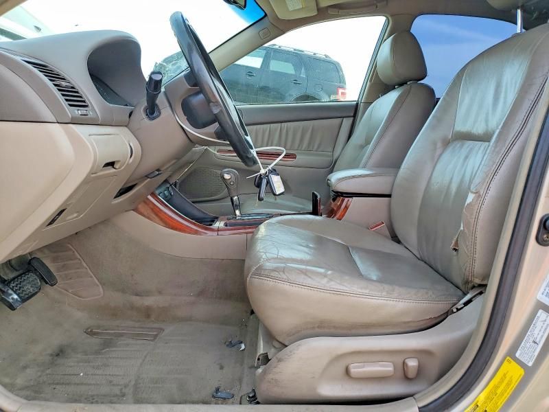 2003 Toyota Camry le