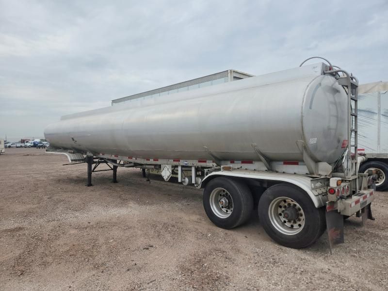 2014 Polar Tank-tank Trailer