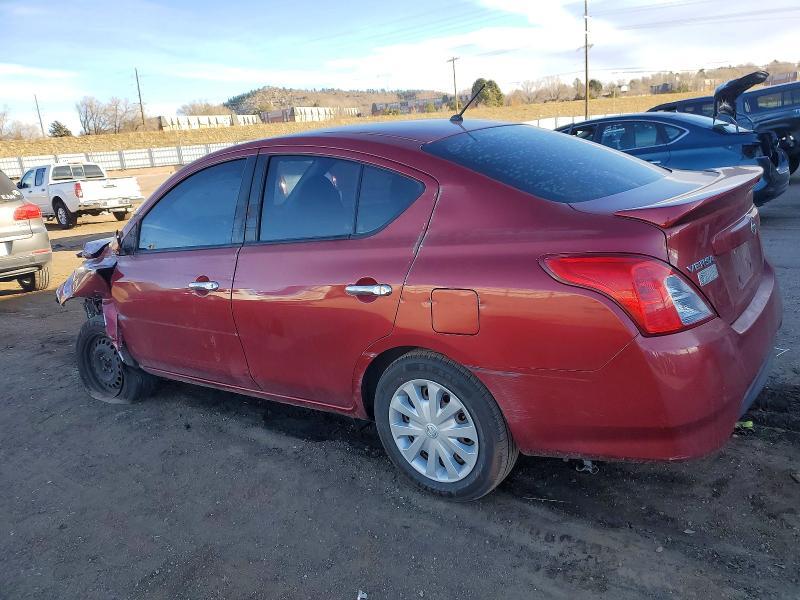 2018 Nissan Versa sv