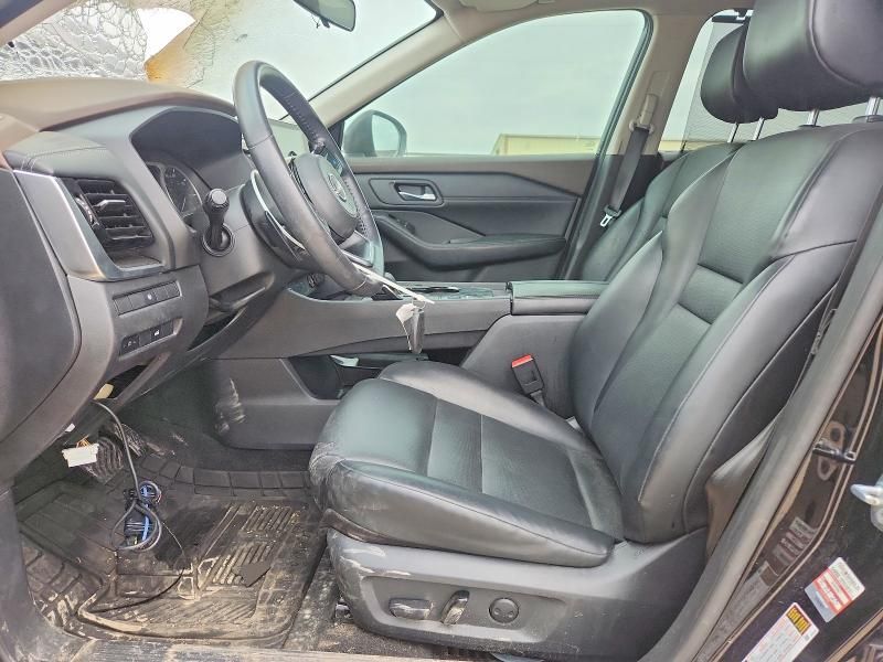 2022 Nissan Rogue sv