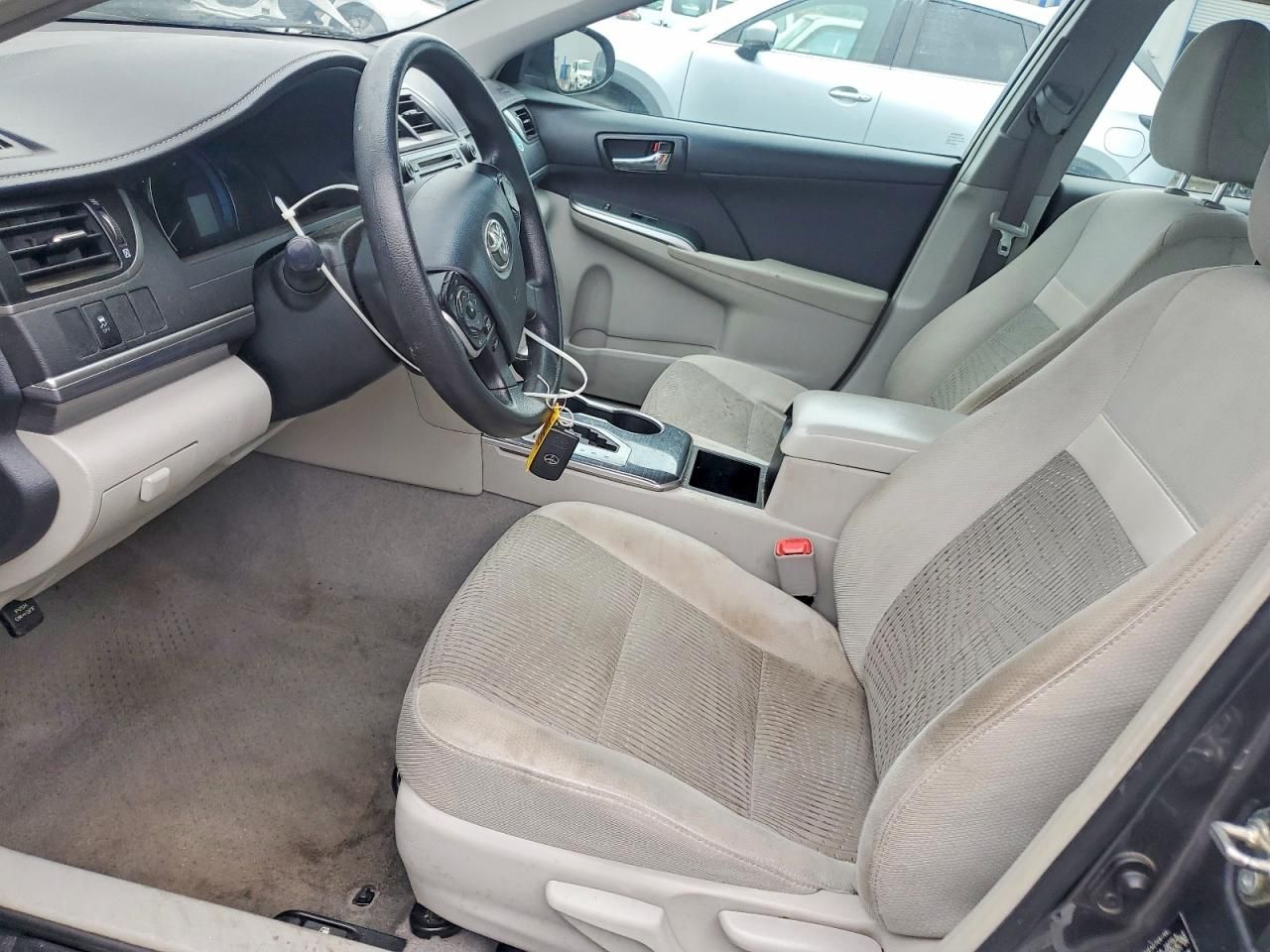 2013 Toyota Camry Hybrid