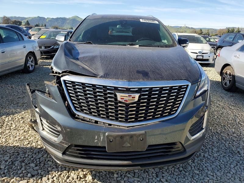 2021 Cadillac XT5 Luxury
