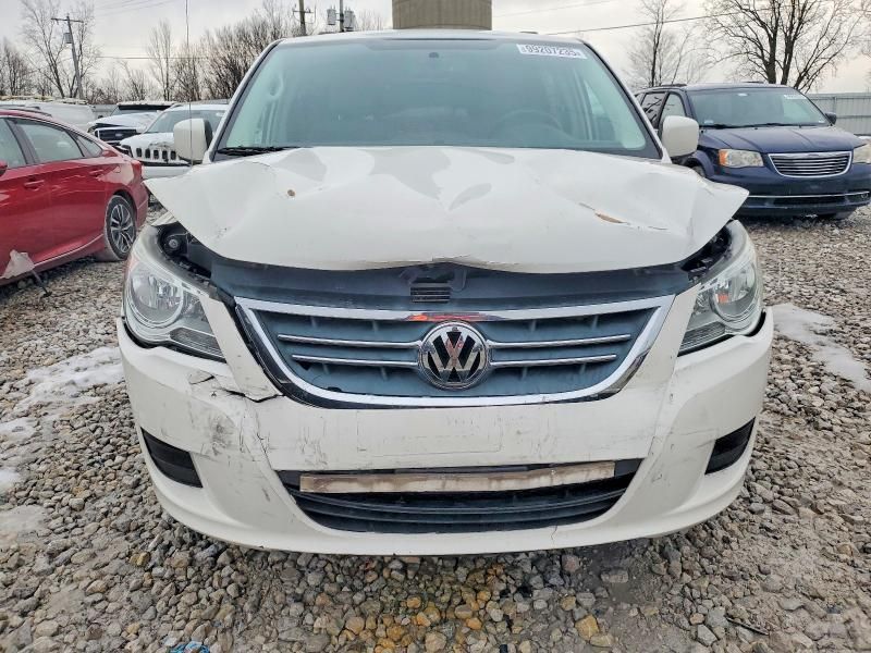 2012 Volkswagen Routan se