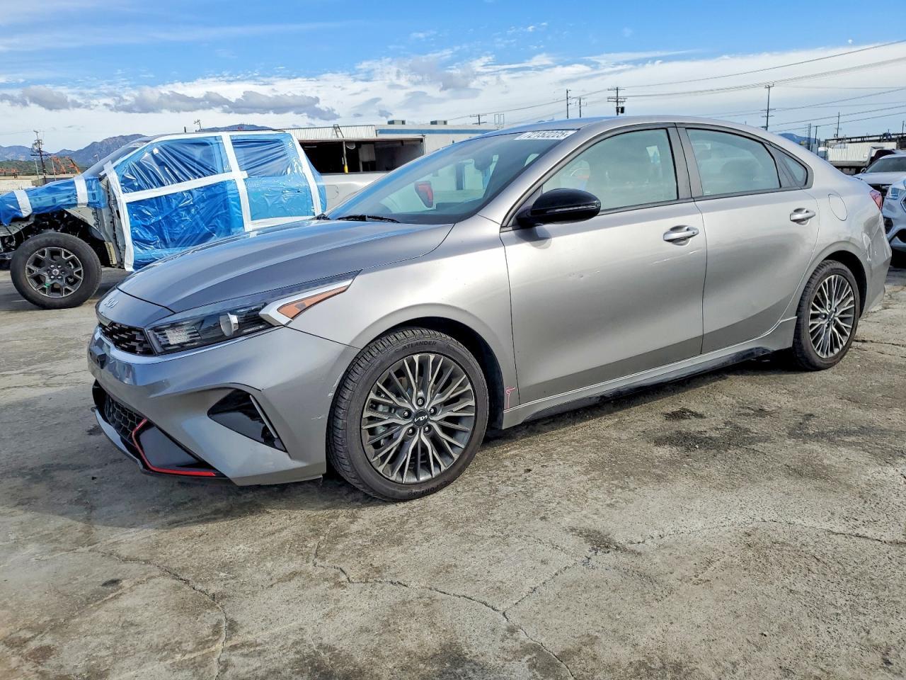 2023 KIA Forte gt Line
