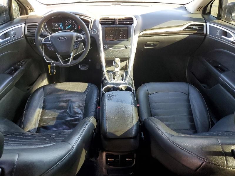 2014 Ford Fusion se Hybrid