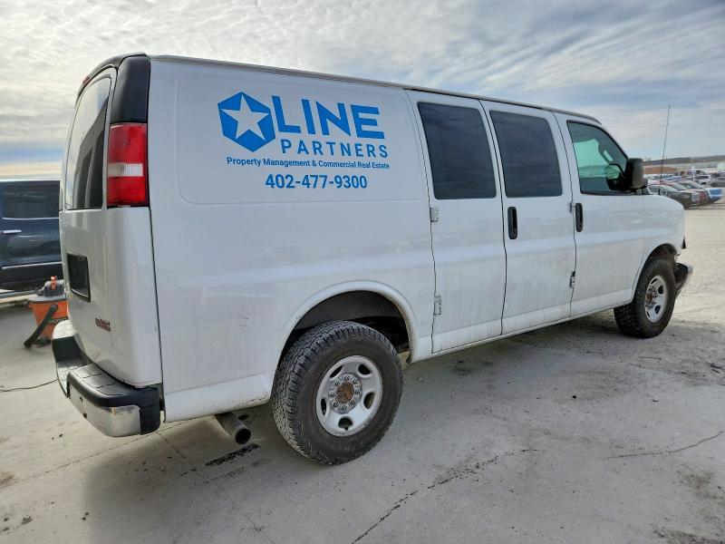 2017 GMC Savana G2500 Utility / Service Van