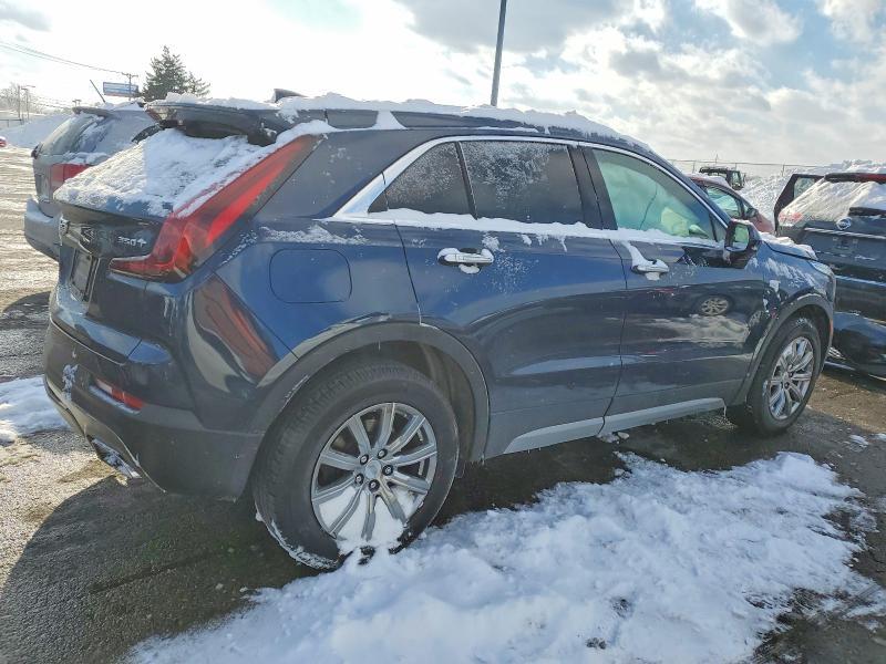 2020 Cadillac XT4 Premium Luxury
