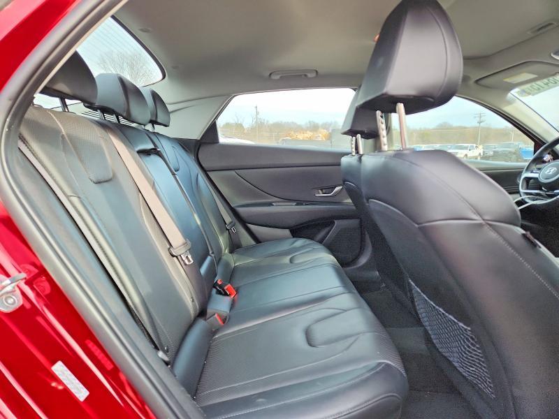 2022 Hyundai Elantra Limited