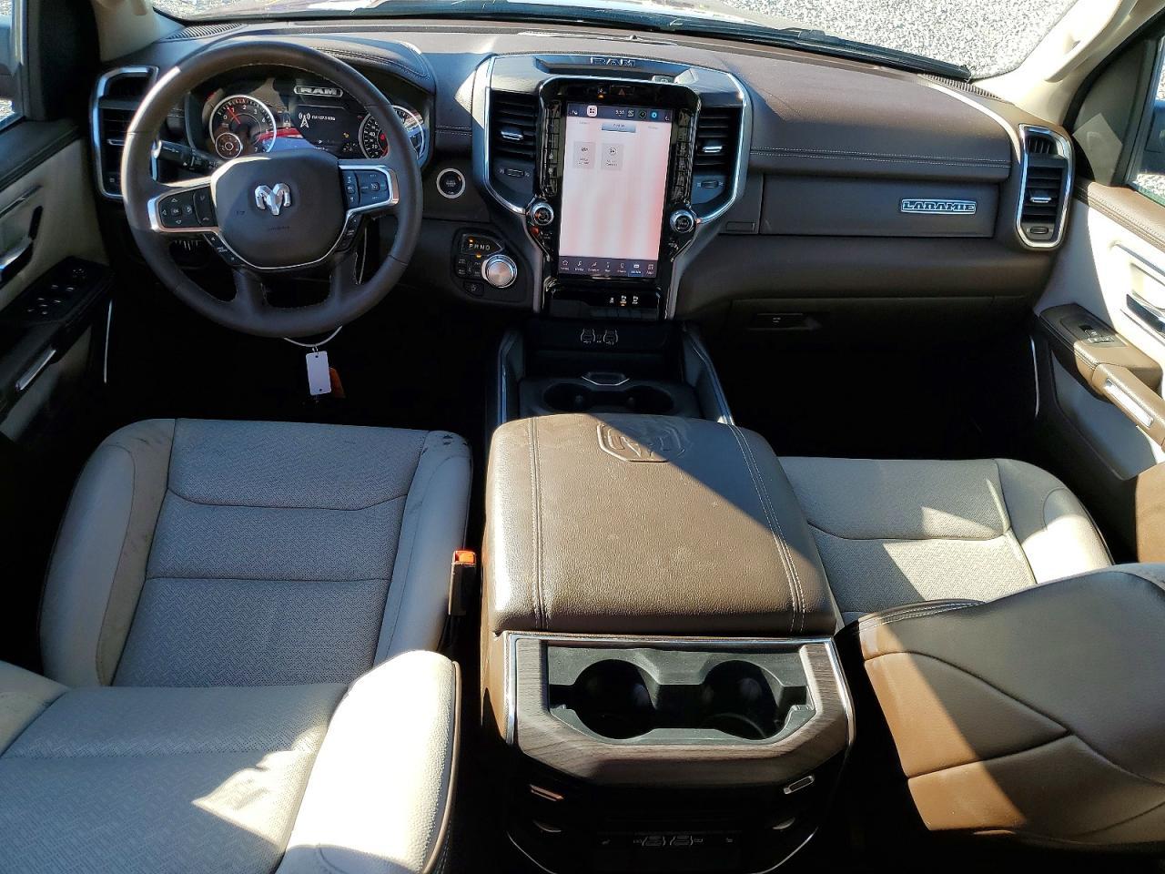 2025 Dodge 1500 Laramie