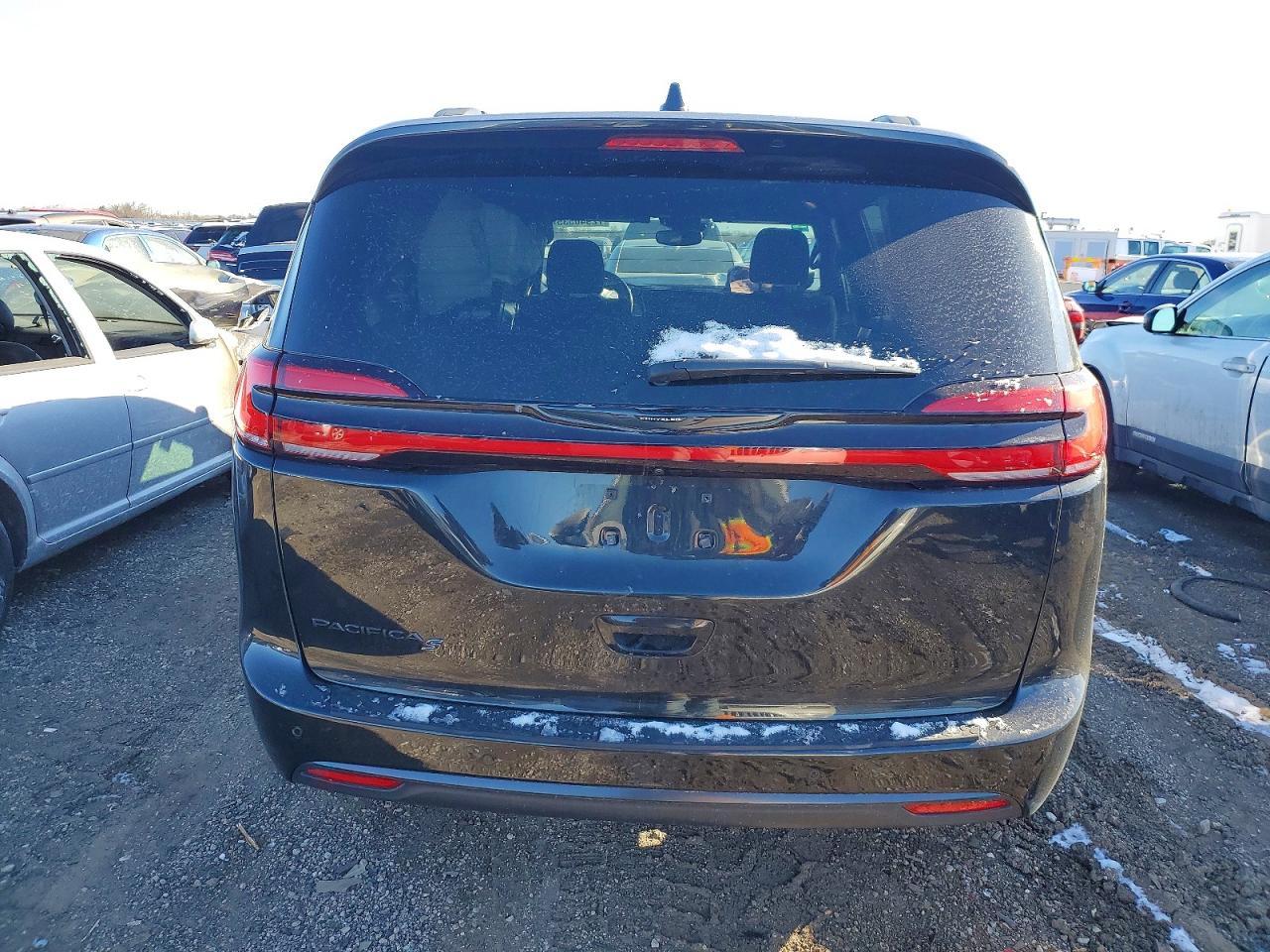 2021 Chrysler Pacifica Touring
