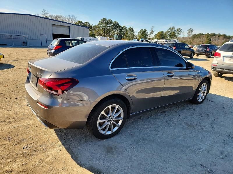 2019 Mercedes-Benz A 220 4matic