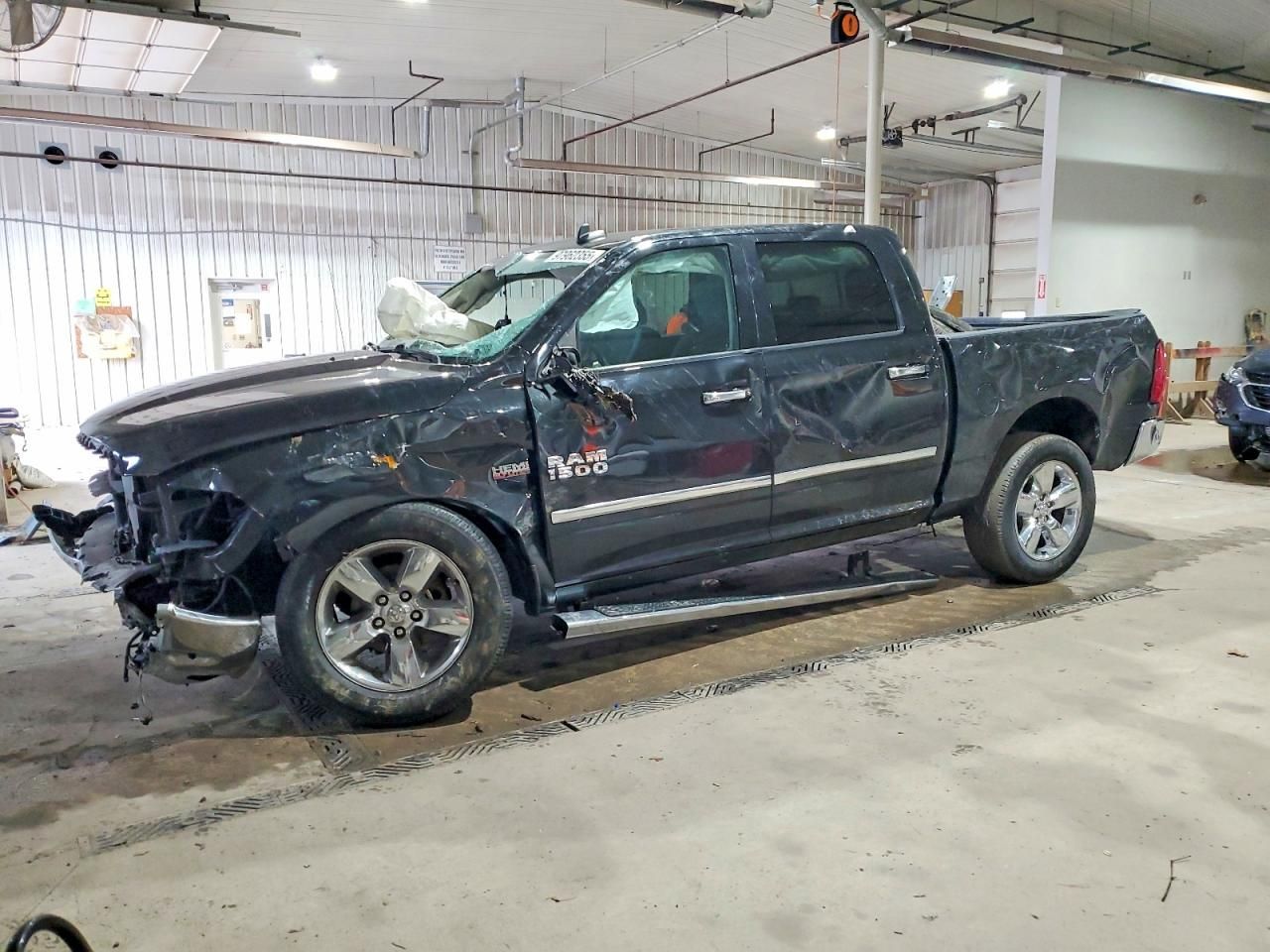 2016 Dodge Ram 1500 slt