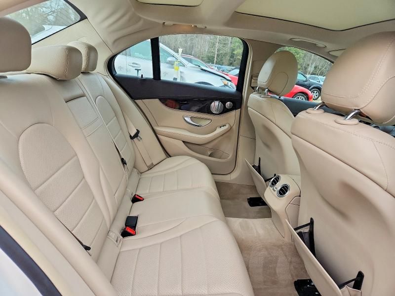 2015 Mercedes-Benz C 300 4matic