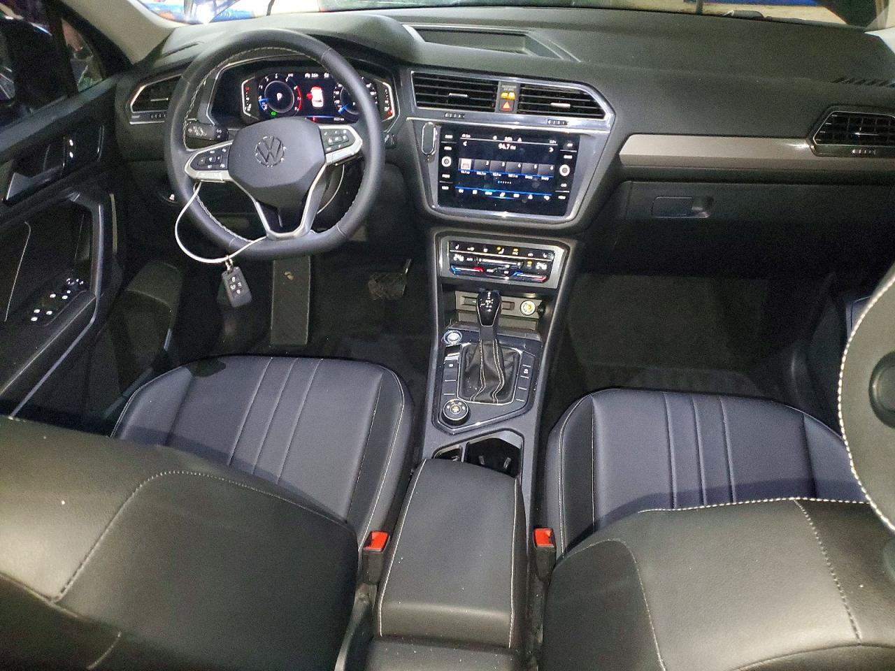 2023 Volkswagen Tiguan se