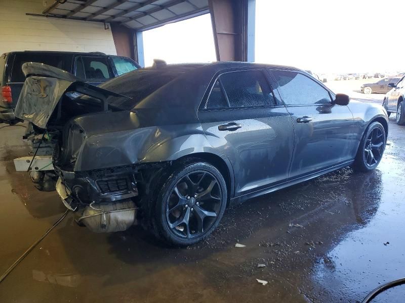 2022 Chrysler 300 s