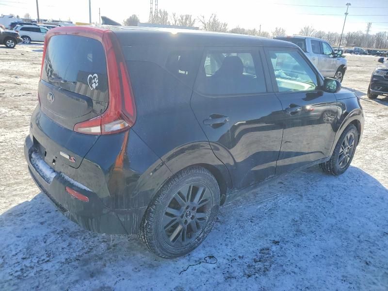 2021 KIA Soul lx