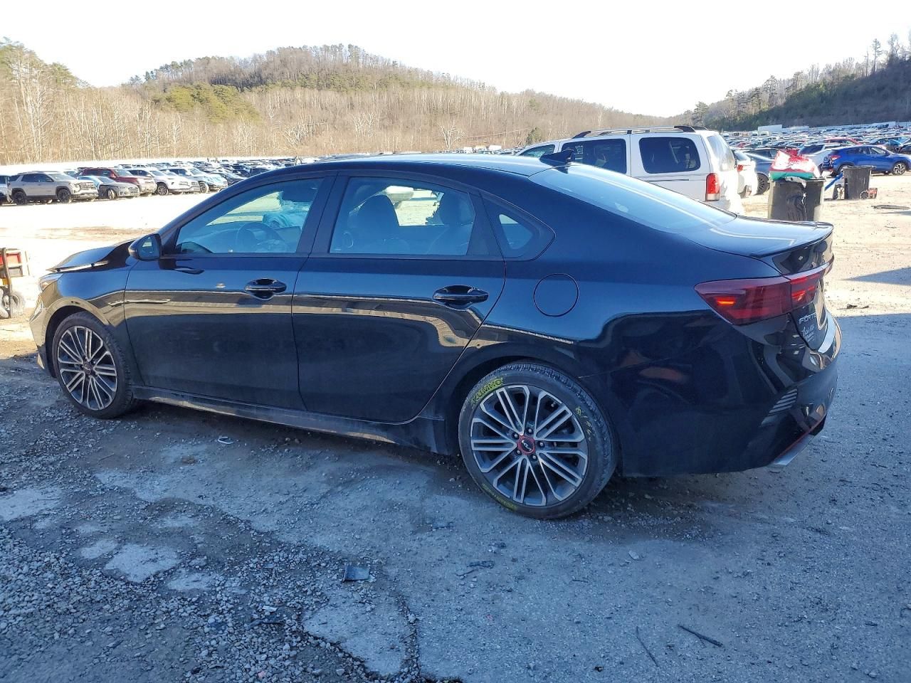 2023 KIA Forte gt