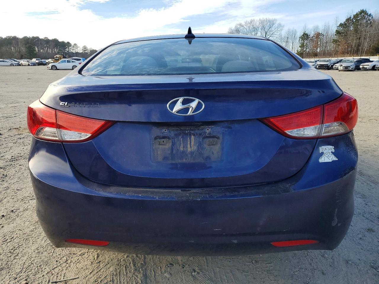 2011 Hyundai Elantra gls