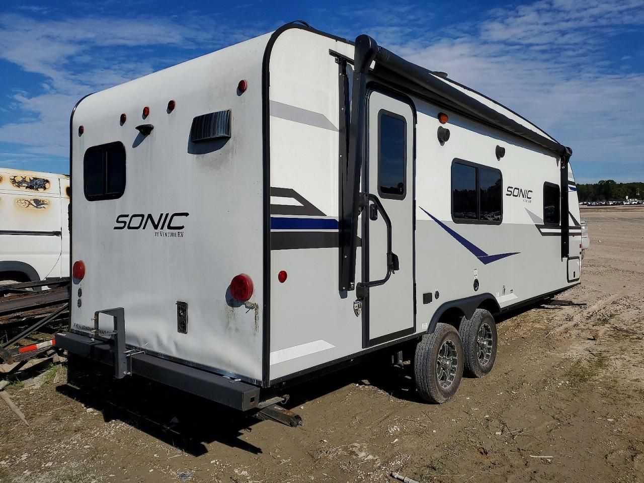 2022 Sonic Travel Trailer