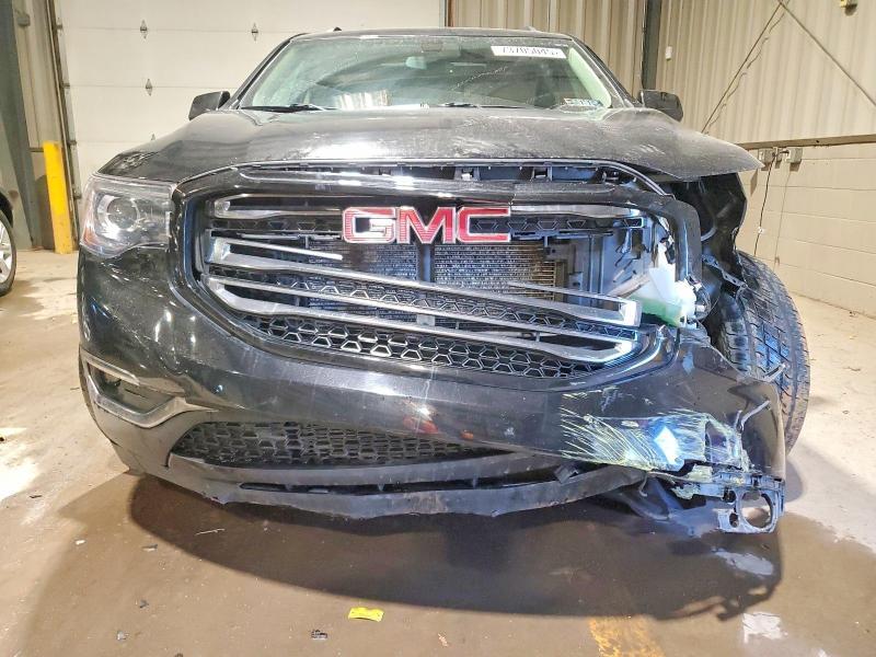 2017 GMC Acadia all Terrain