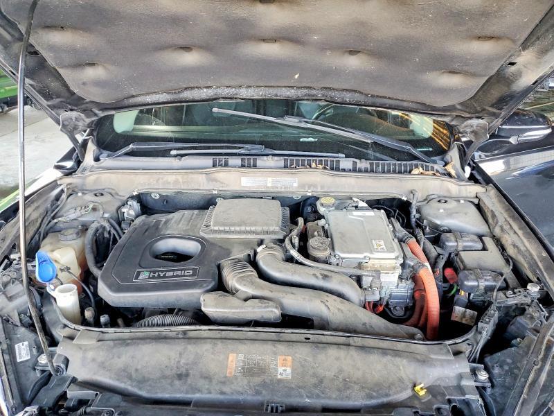 2013 Ford Fusion Titanium hev