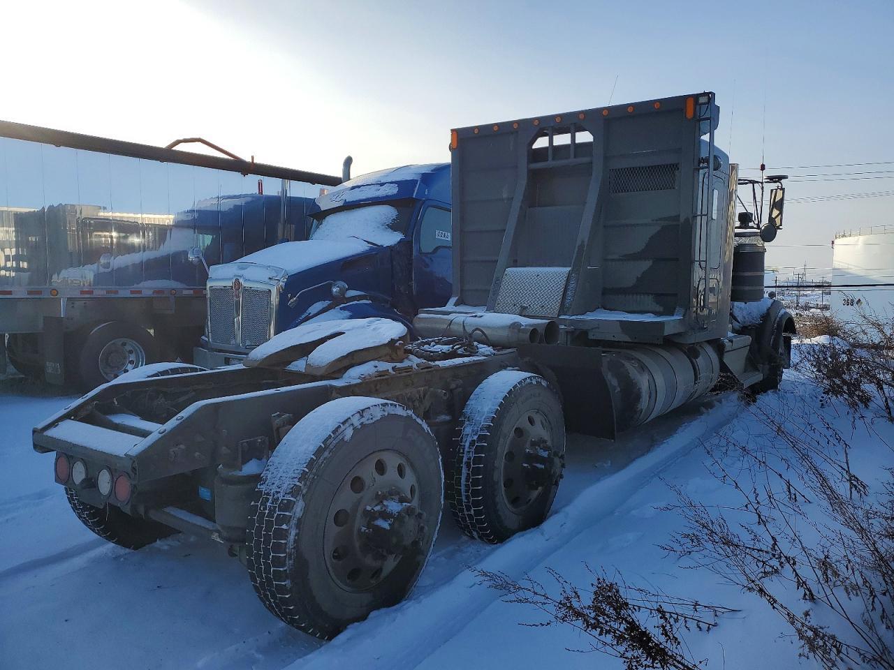 2023 Kenworth W900-Van Cab AND Chassis