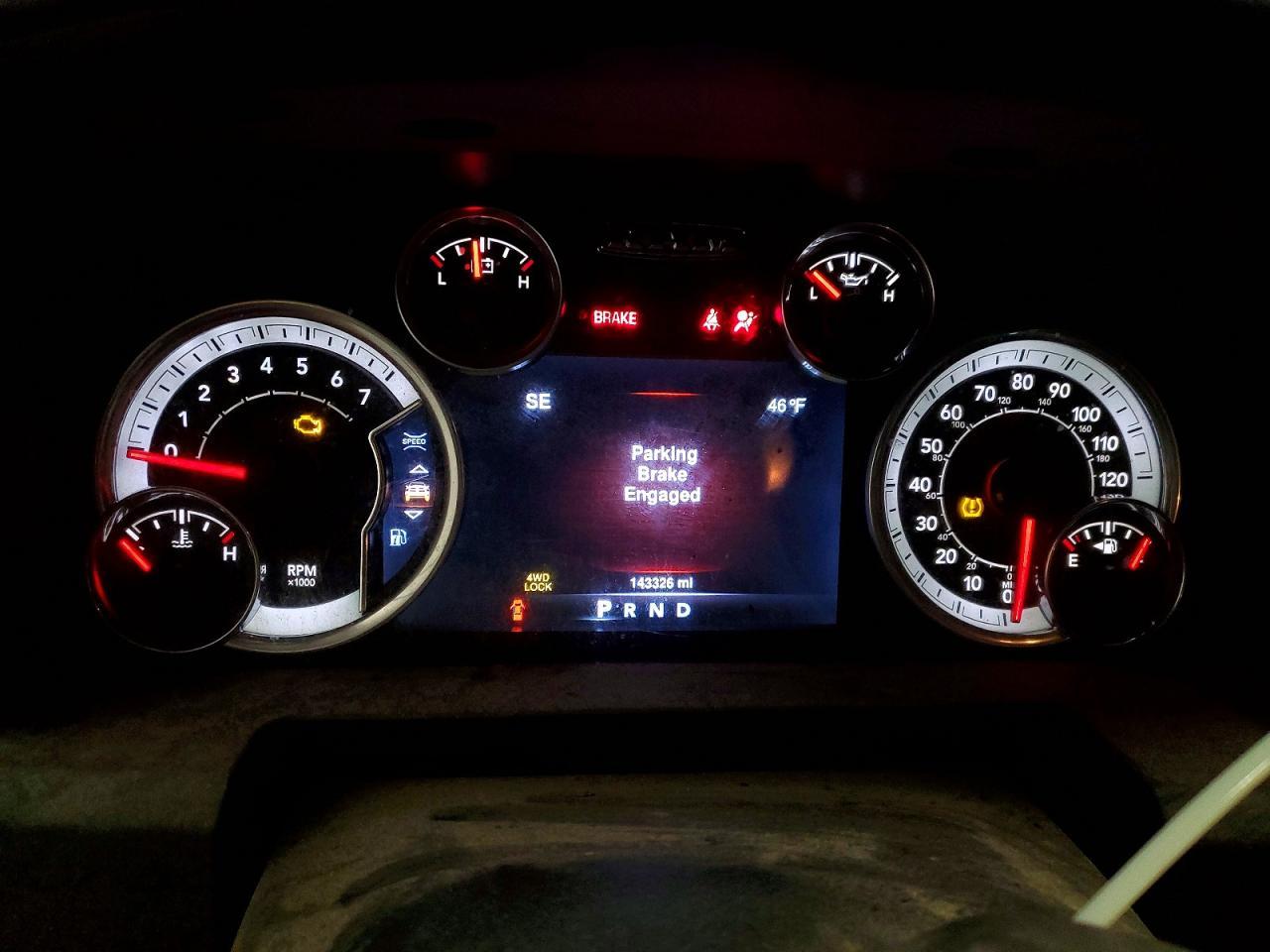 2016 Dodge Ram 1500 slt
