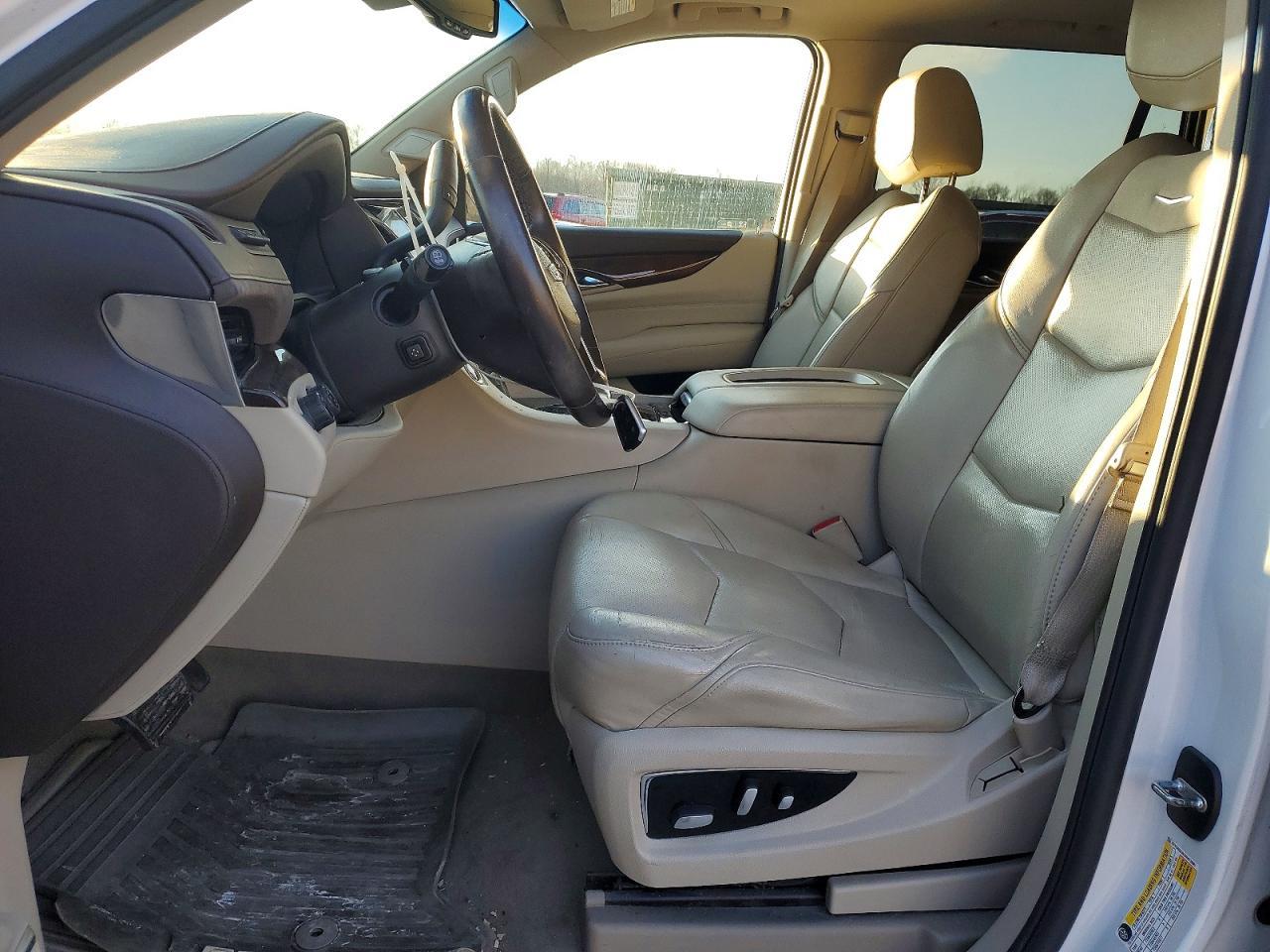 2016 Cadillac Escalade Premium