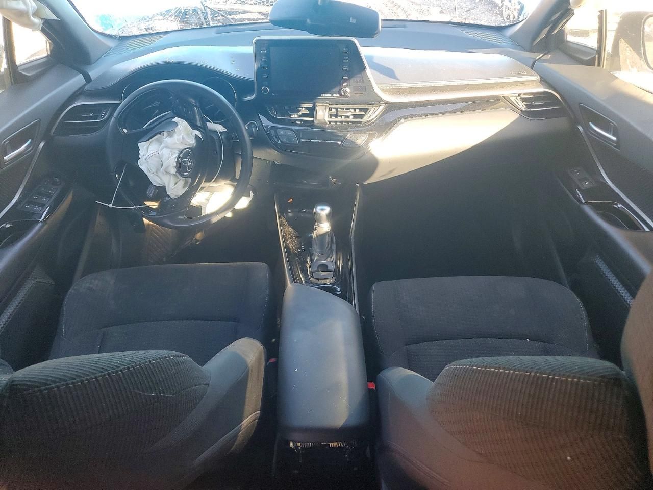 2019 Toyota C-hr xle