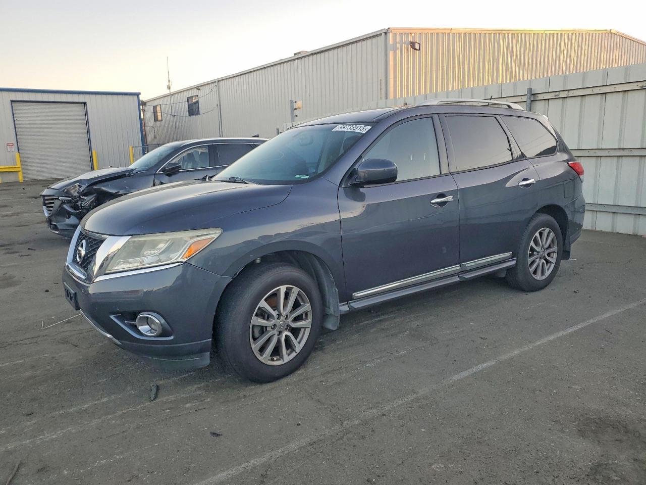 2014 Nissan Pathfinder s