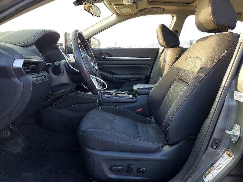 2023 Nissan Altima sv