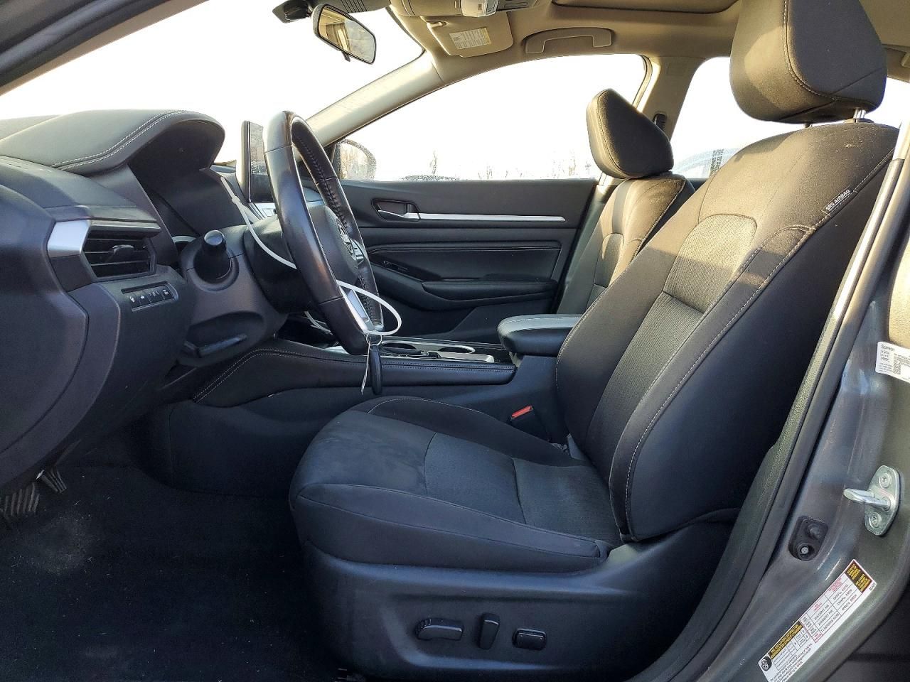 2023 Nissan Altima sv