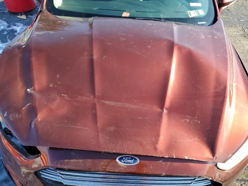 2016 Ford Fusion se Phev