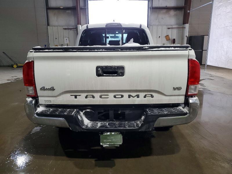 2016 Toyota Tacoma Double cab