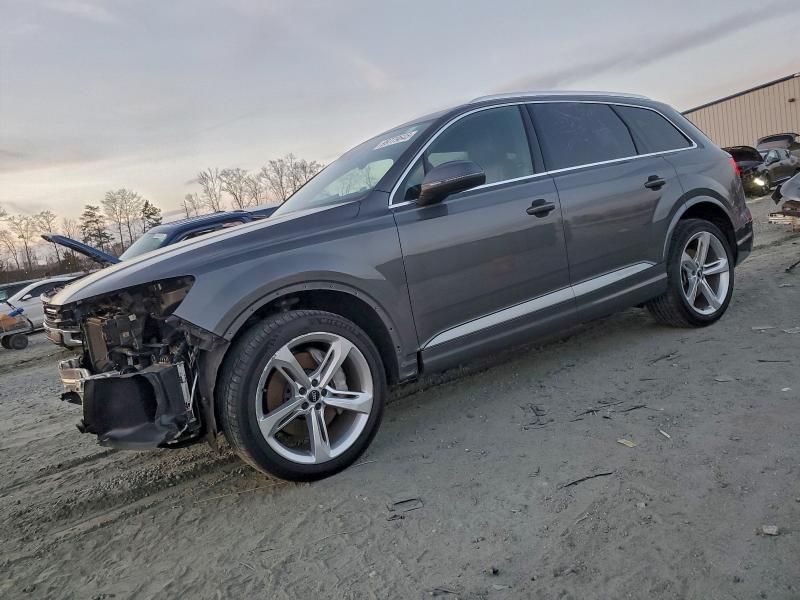 2019 Audi Q7 Prestige