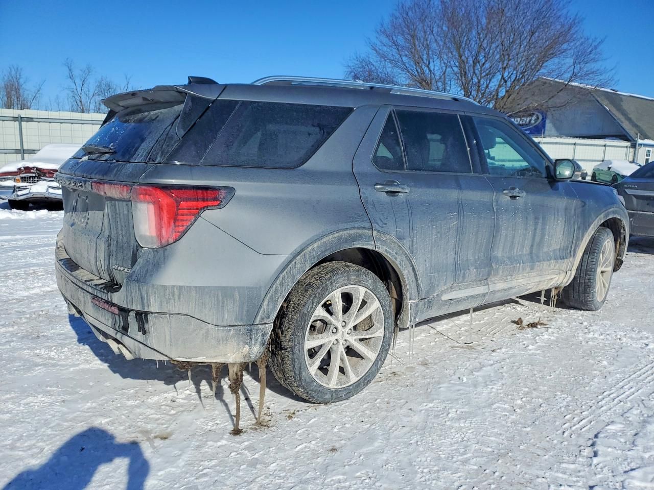 2025 Ford Explorer Platinum