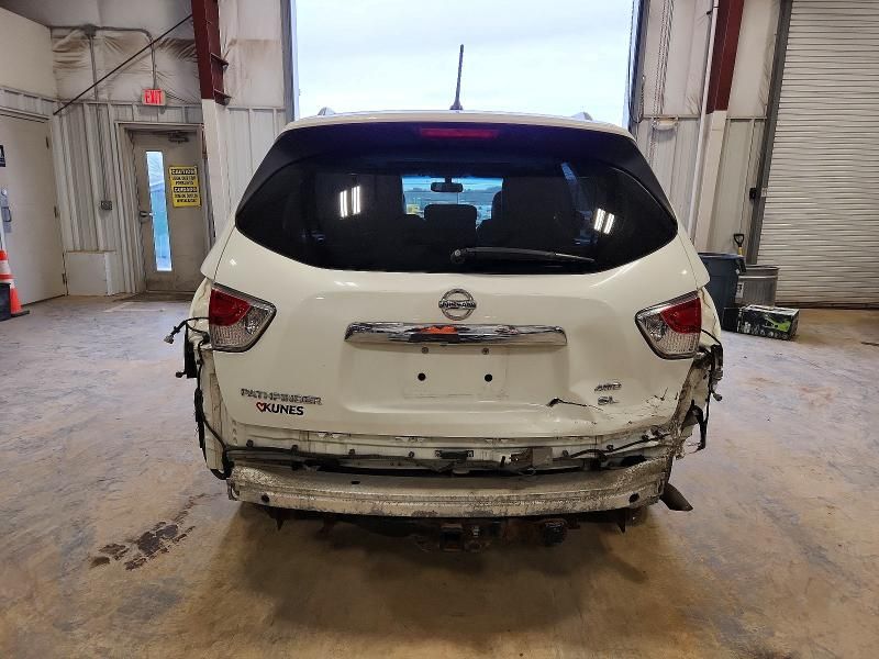 2014 Nissan Pathfinder s