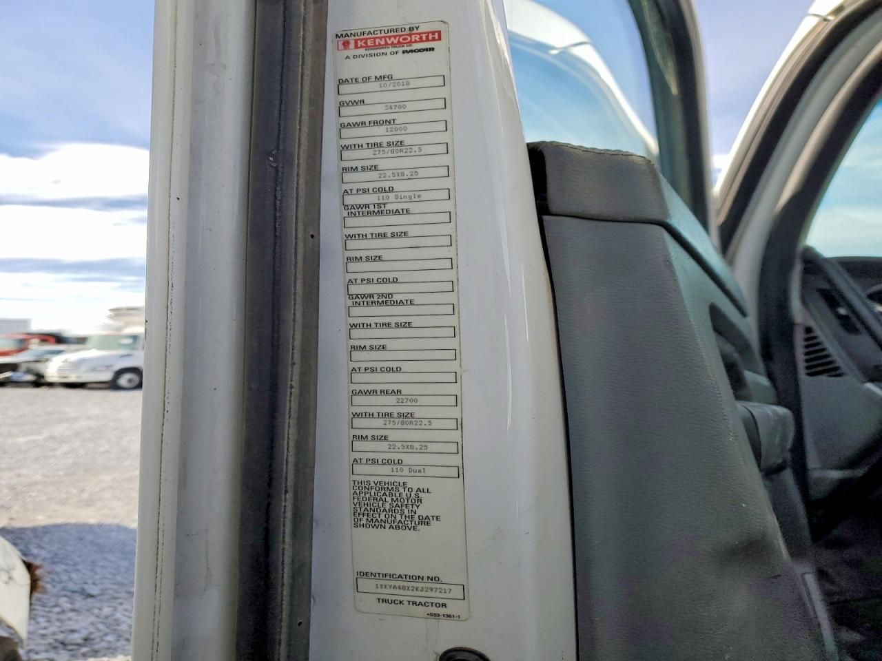 2019 Kenworth T680 Semi Truck