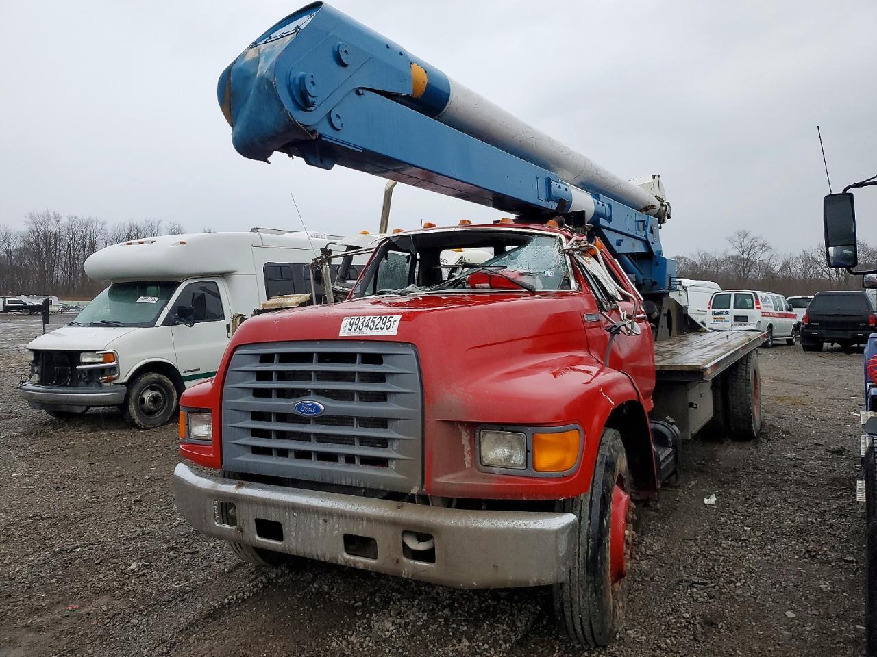 1995 Ford F700 Bucket Truck